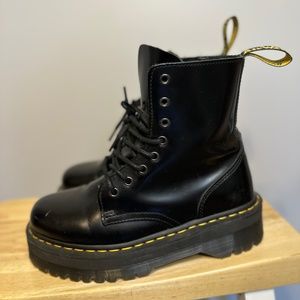 Jadon Boot Smooth Leather Platform Doc Martens